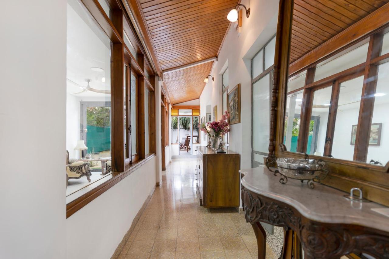 To Hani - Large Traditional House ニコシア エクステリア 写真